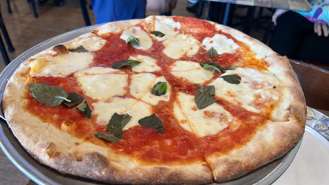 Margherita pizza with fresh mozzarella and basil at Peppi's